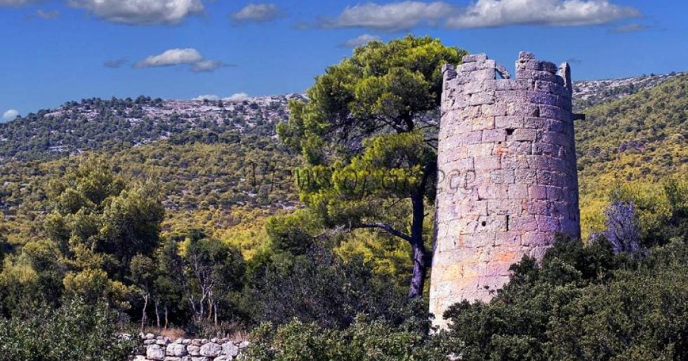 Οι μονοήμερες εκδρομές της άνοιξης σε Βόρεια Αττική και Βοιωτία